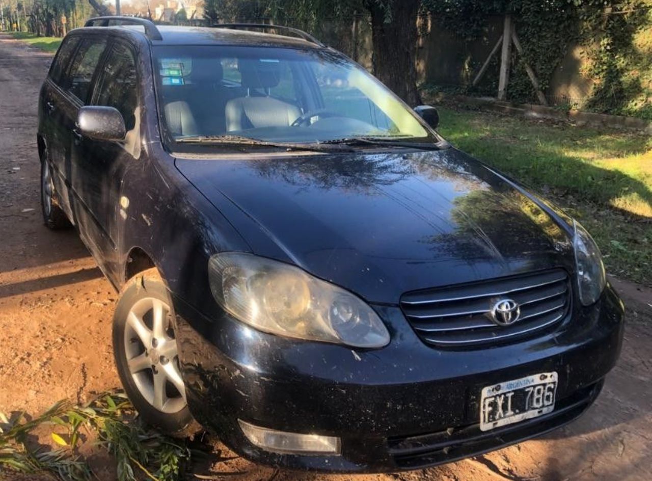 Toyota Corolla Usado en Buenos Aires, deRuedas