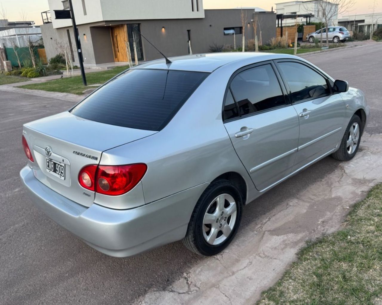 Toyota Corolla Usado en Mendoza, deRuedas