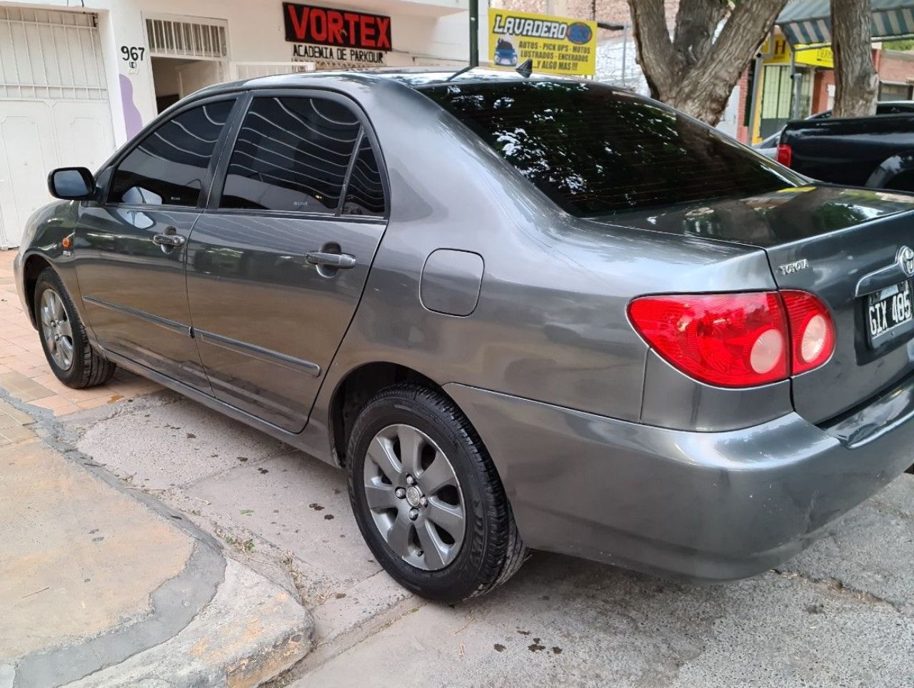 Toyota Corolla Usado en San Juan, deRuedas