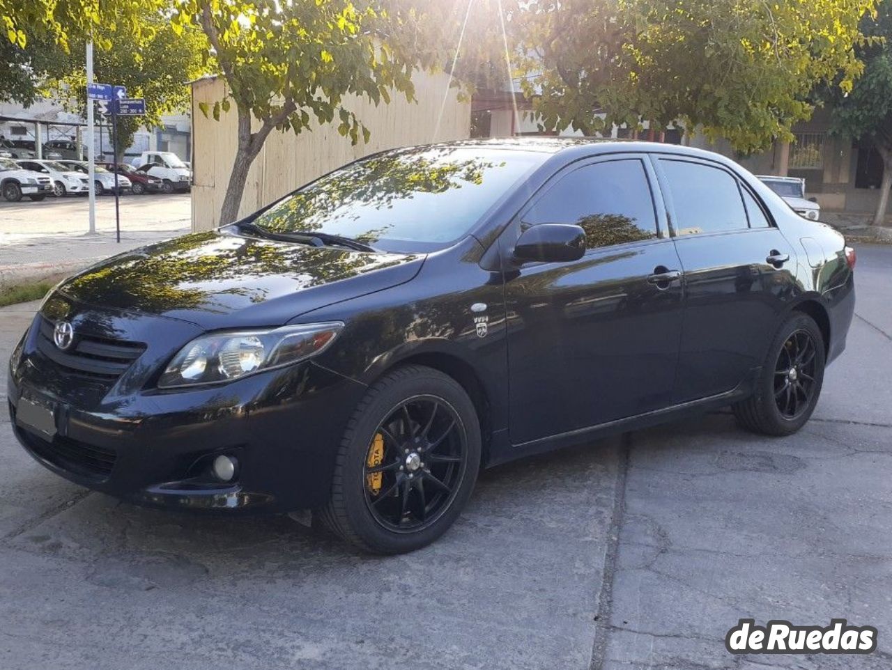 Toyota Corolla Usado en San Juan, deRuedas