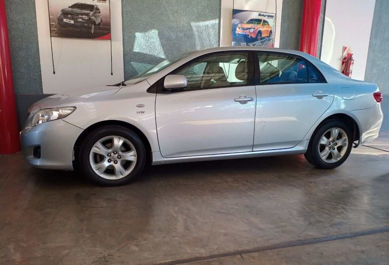 Toyota Corolla Usado en Mendoza, deRuedas