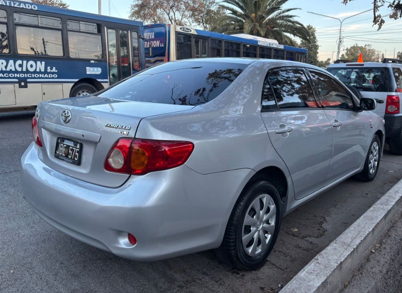 Toyota Corolla Usado en Mendoza, deRuedas