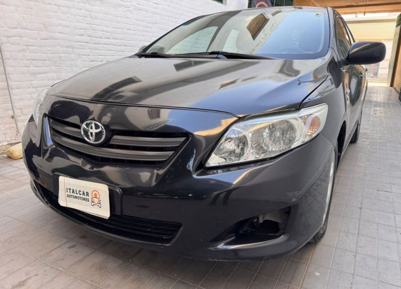 Toyota Corolla Usado Financiado en Mendoza, deRuedas