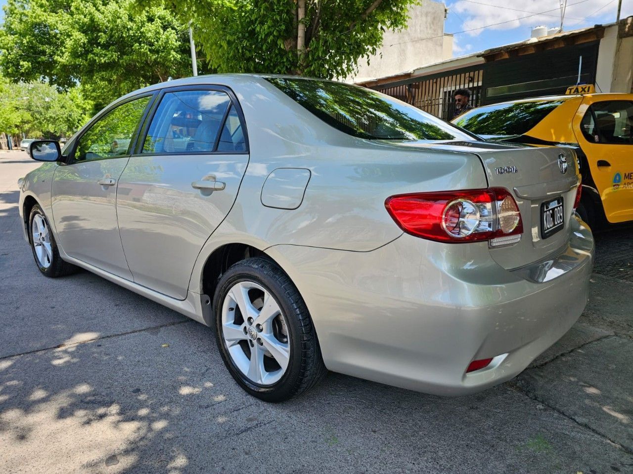 Toyota Corolla Usado Financiado en Mendoza, deRuedas