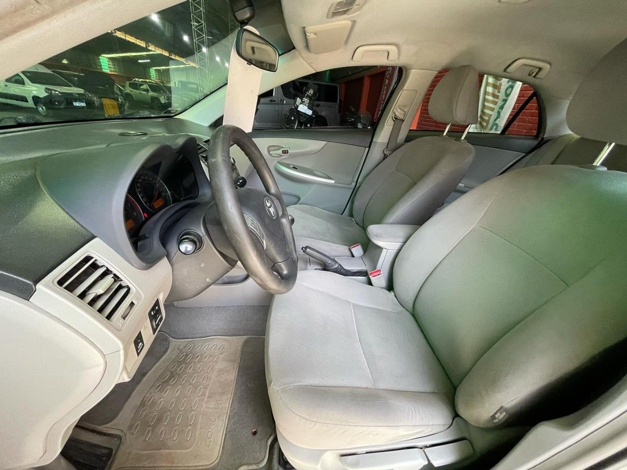 Toyota Corolla Usado en San Juan, deRuedas