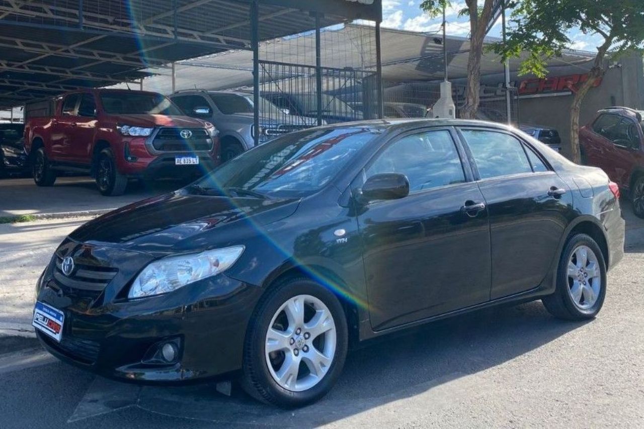 Toyota Corolla Usado en San Juan, deRuedas
