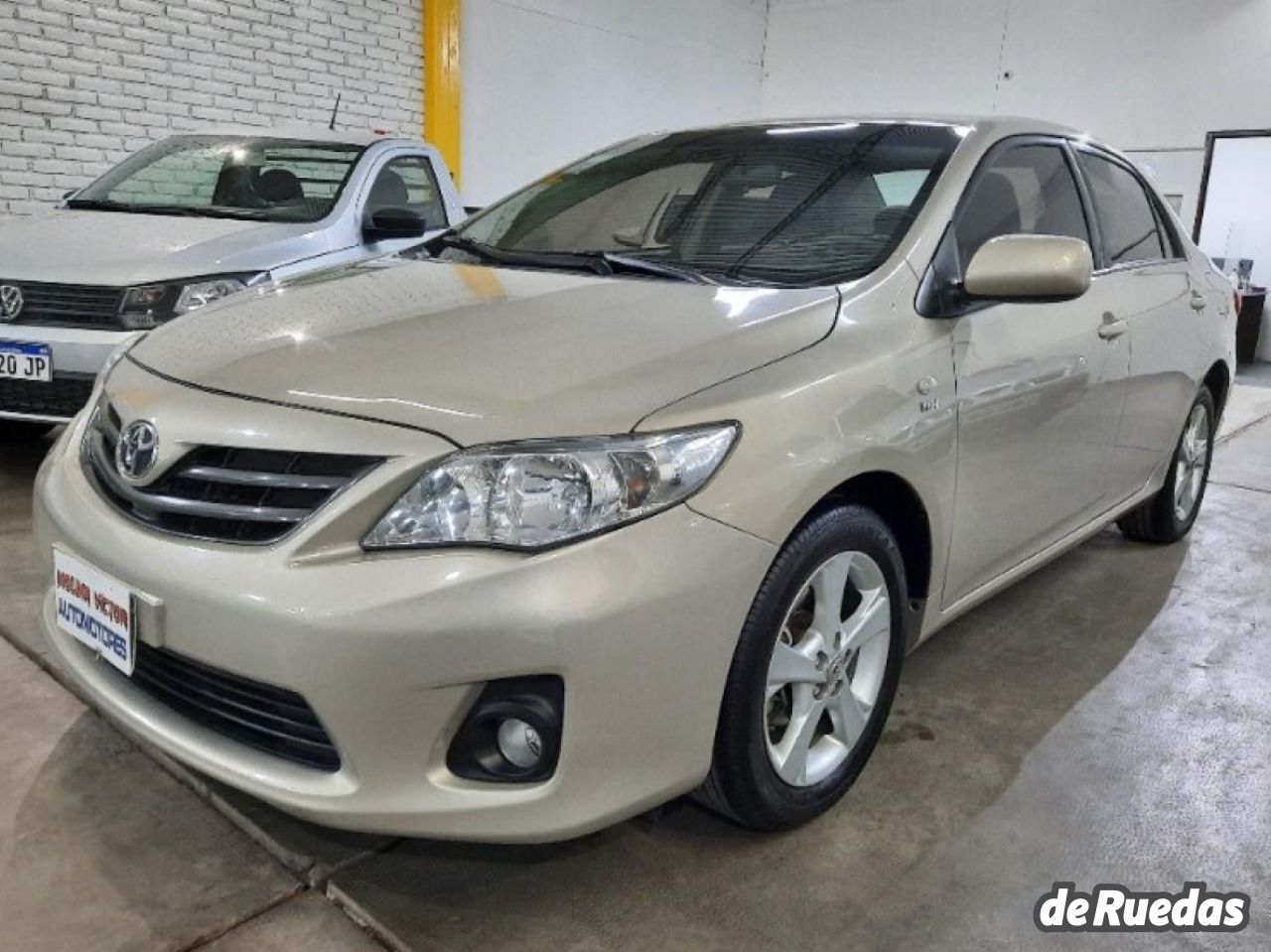 Toyota Corolla Usado en San Juan, deRuedas