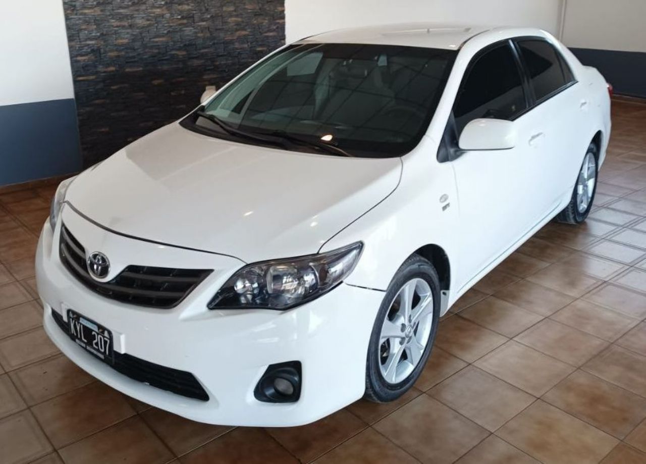 Toyota Corolla Usado Financiado en Mendoza, deRuedas