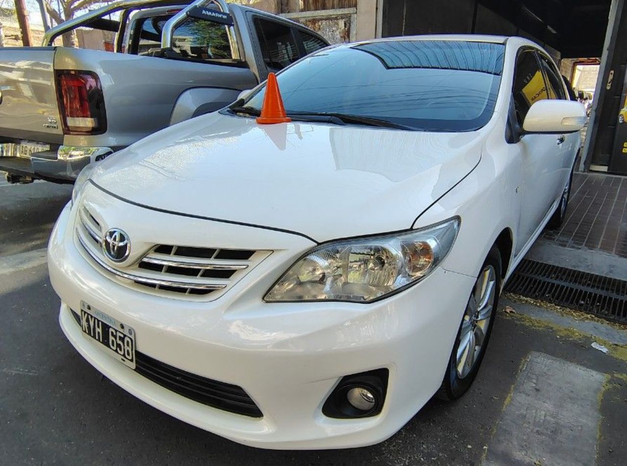Toyota Corolla Usado Financiado en Mendoza, deRuedas