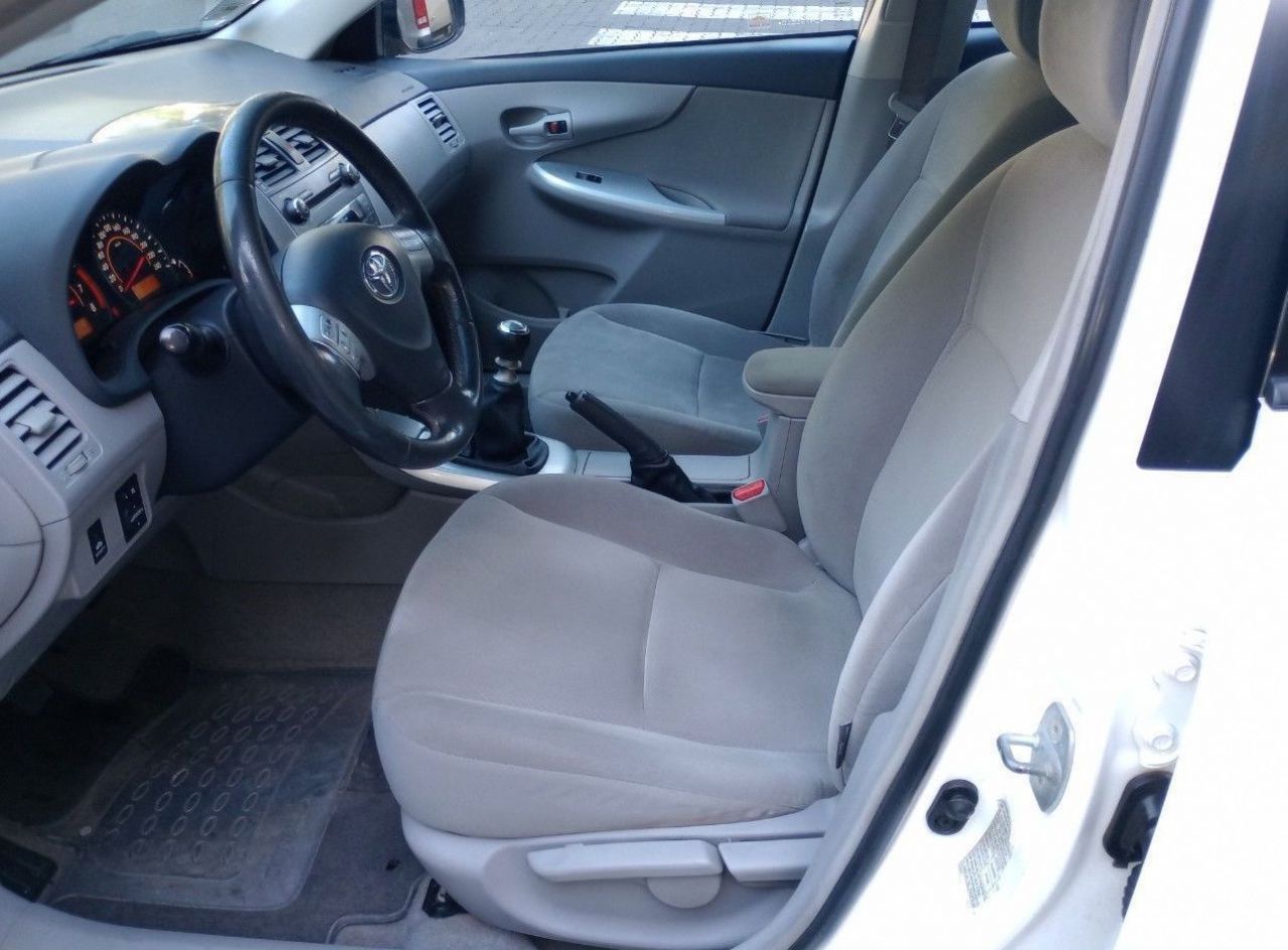 Toyota Corolla Usado en Mendoza, deRuedas