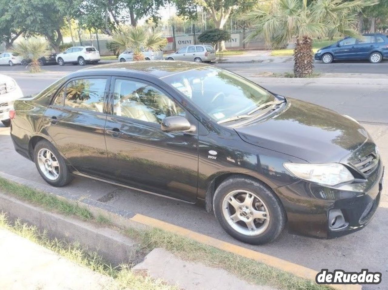 Toyota Corolla Usado en San Juan, deRuedas