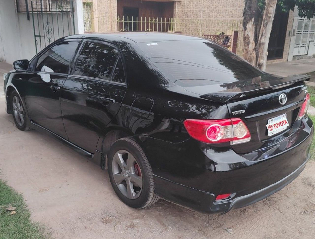 Toyota Corolla Usado en Buenos Aires, deRuedas