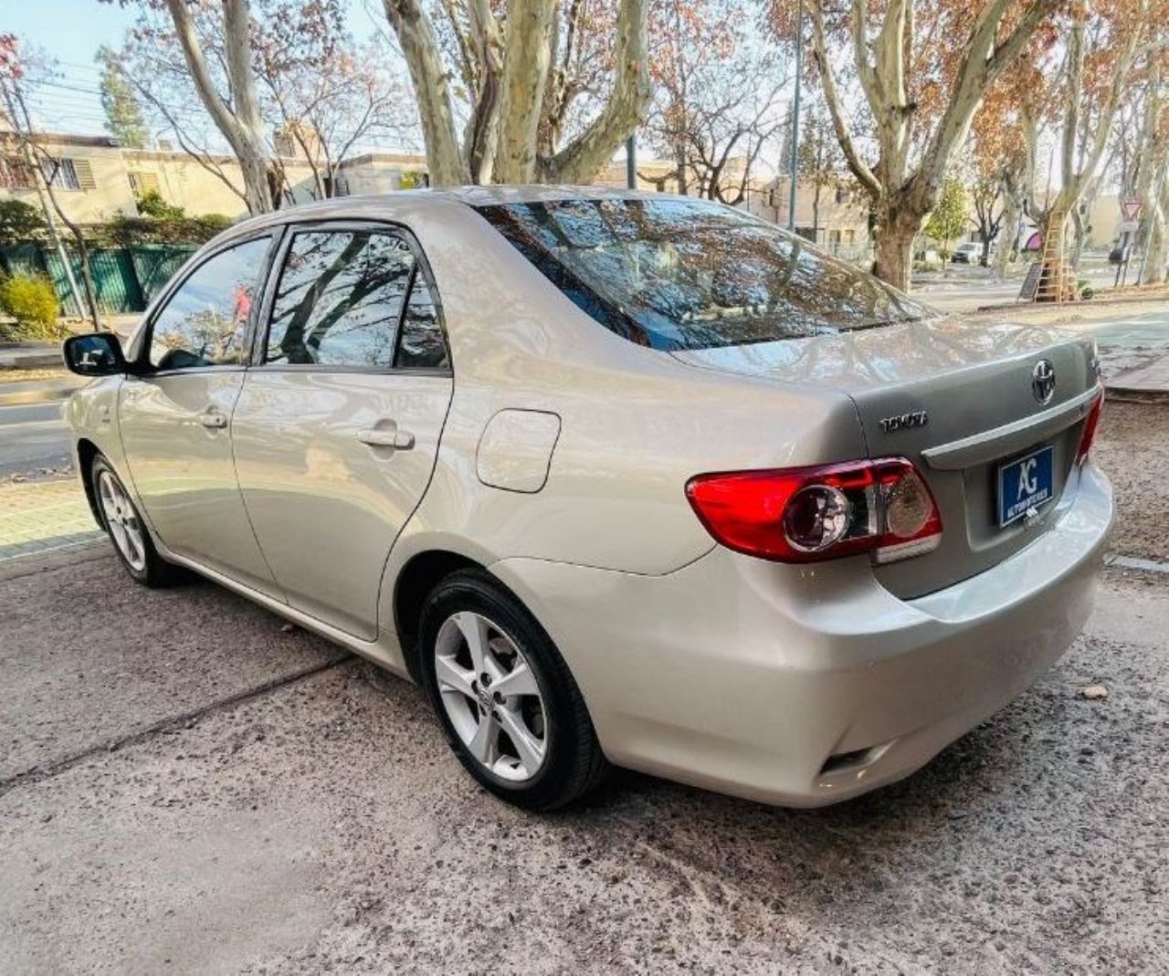 Toyota Corolla Usado en Mendoza, deRuedas