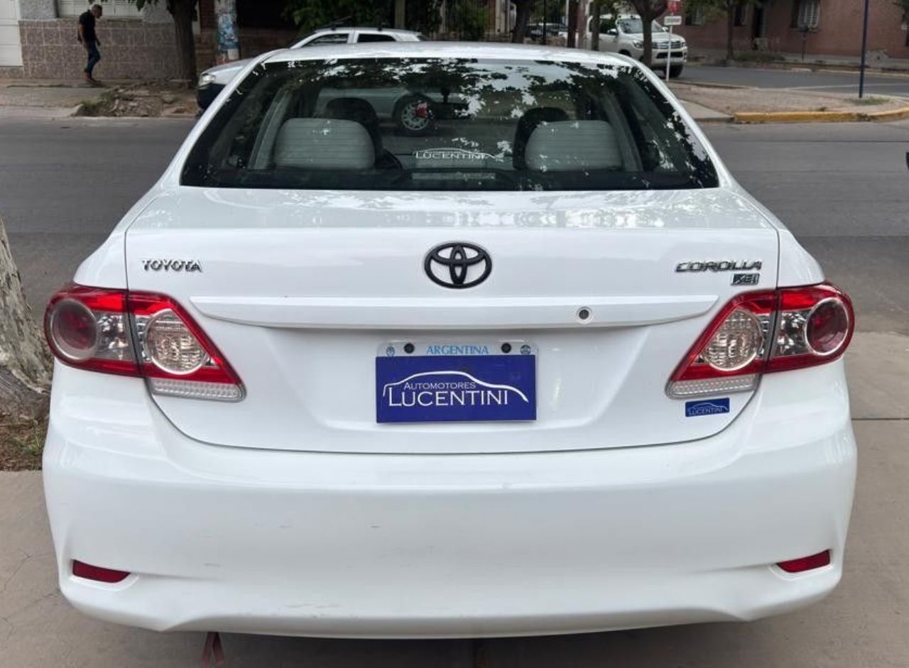Toyota Corolla Usado Financiado en Mendoza, deRuedas
