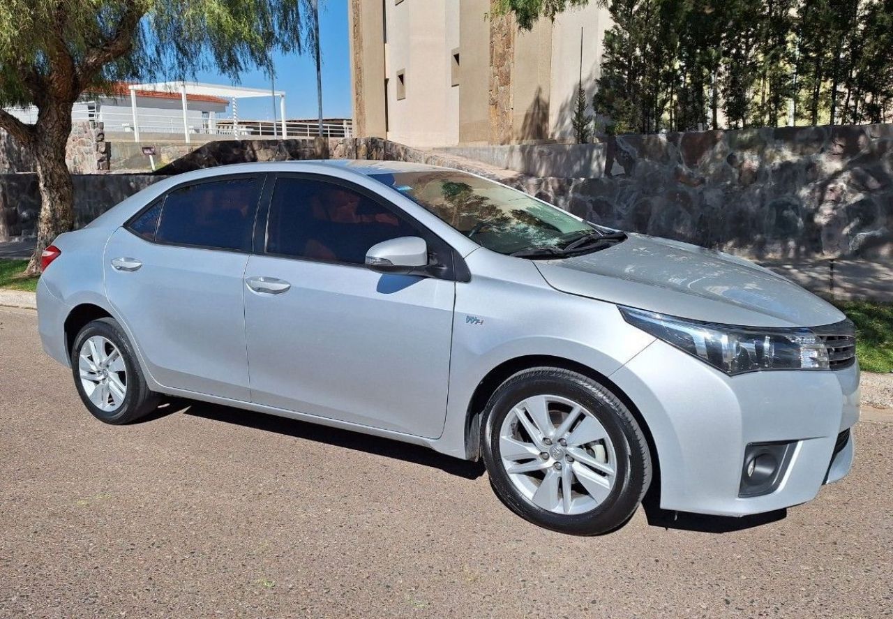 Toyota Corolla Usado en Mendoza, deRuedas