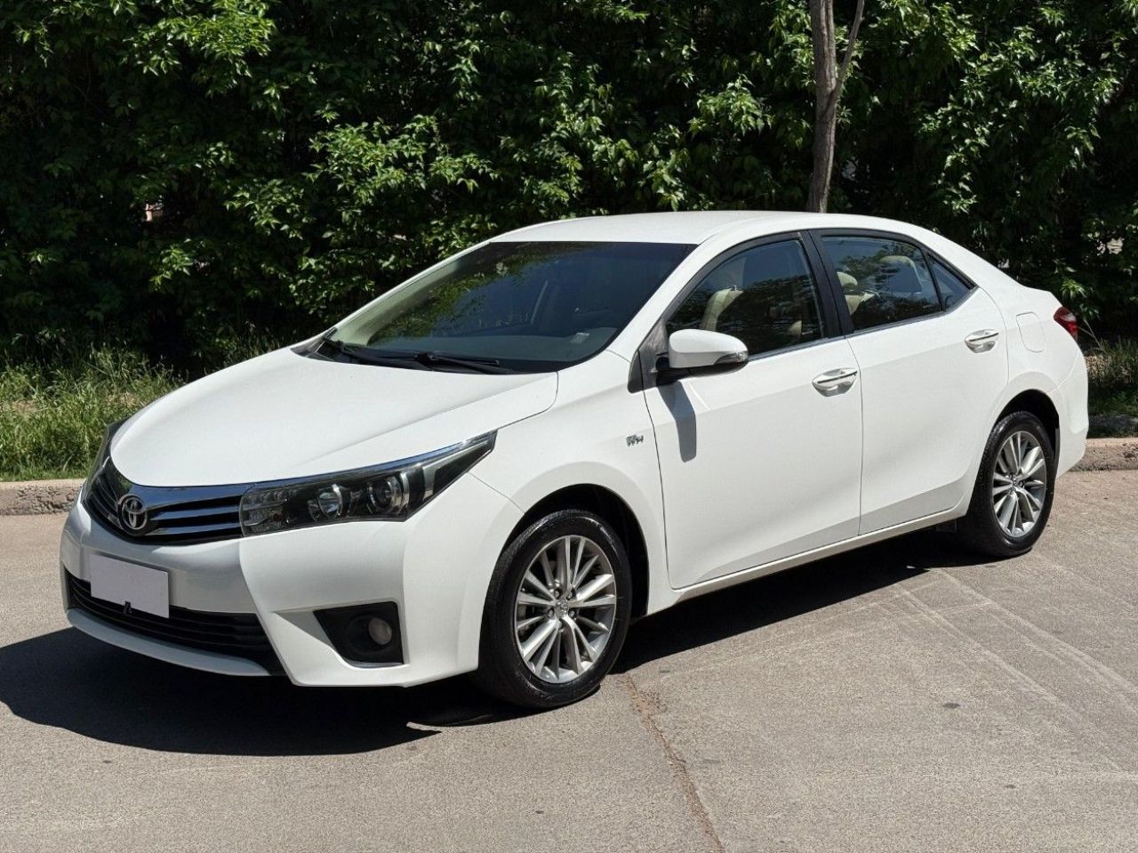 Toyota Corolla Usado en Mendoza, deRuedas