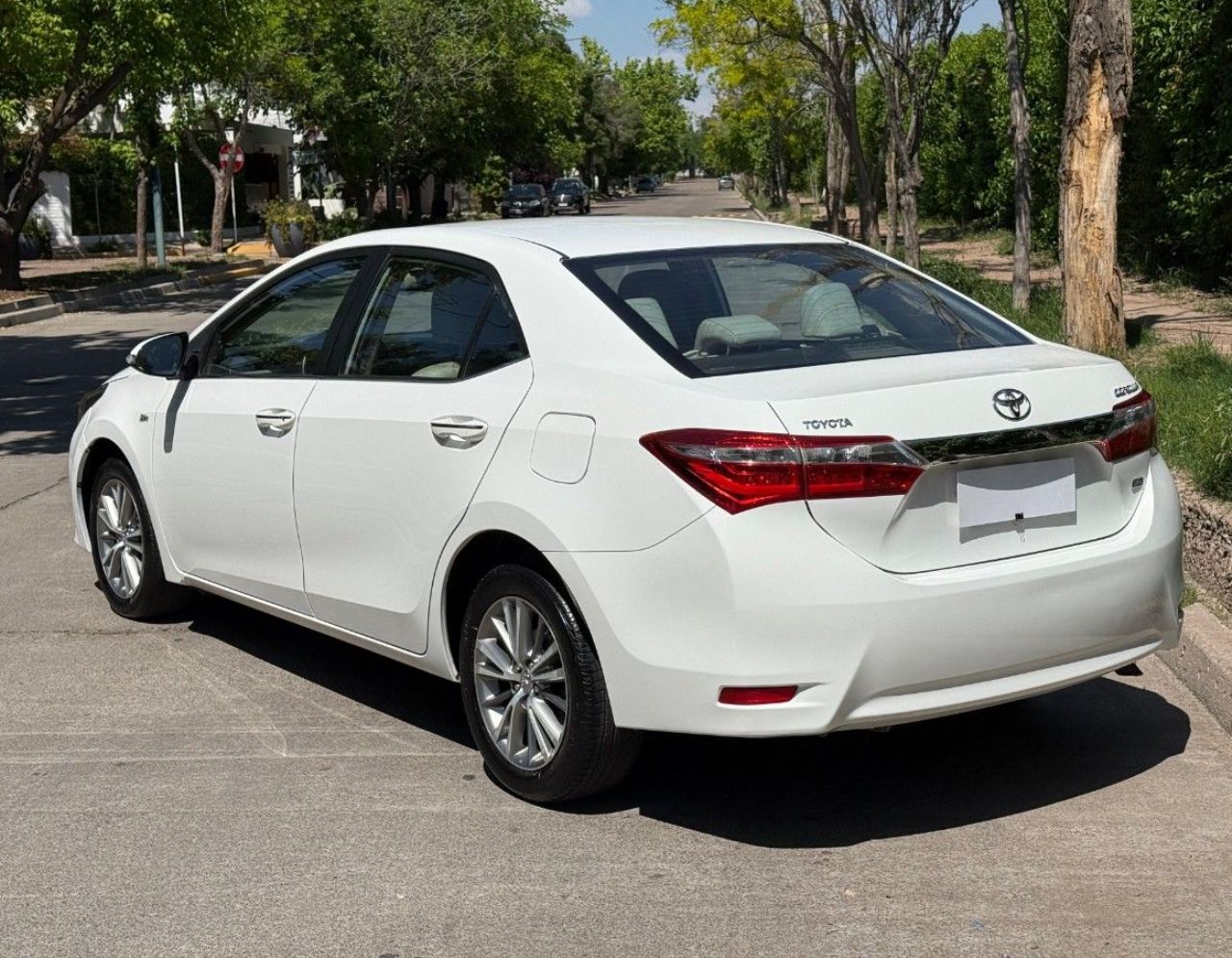 Toyota Corolla Usado en Mendoza, deRuedas