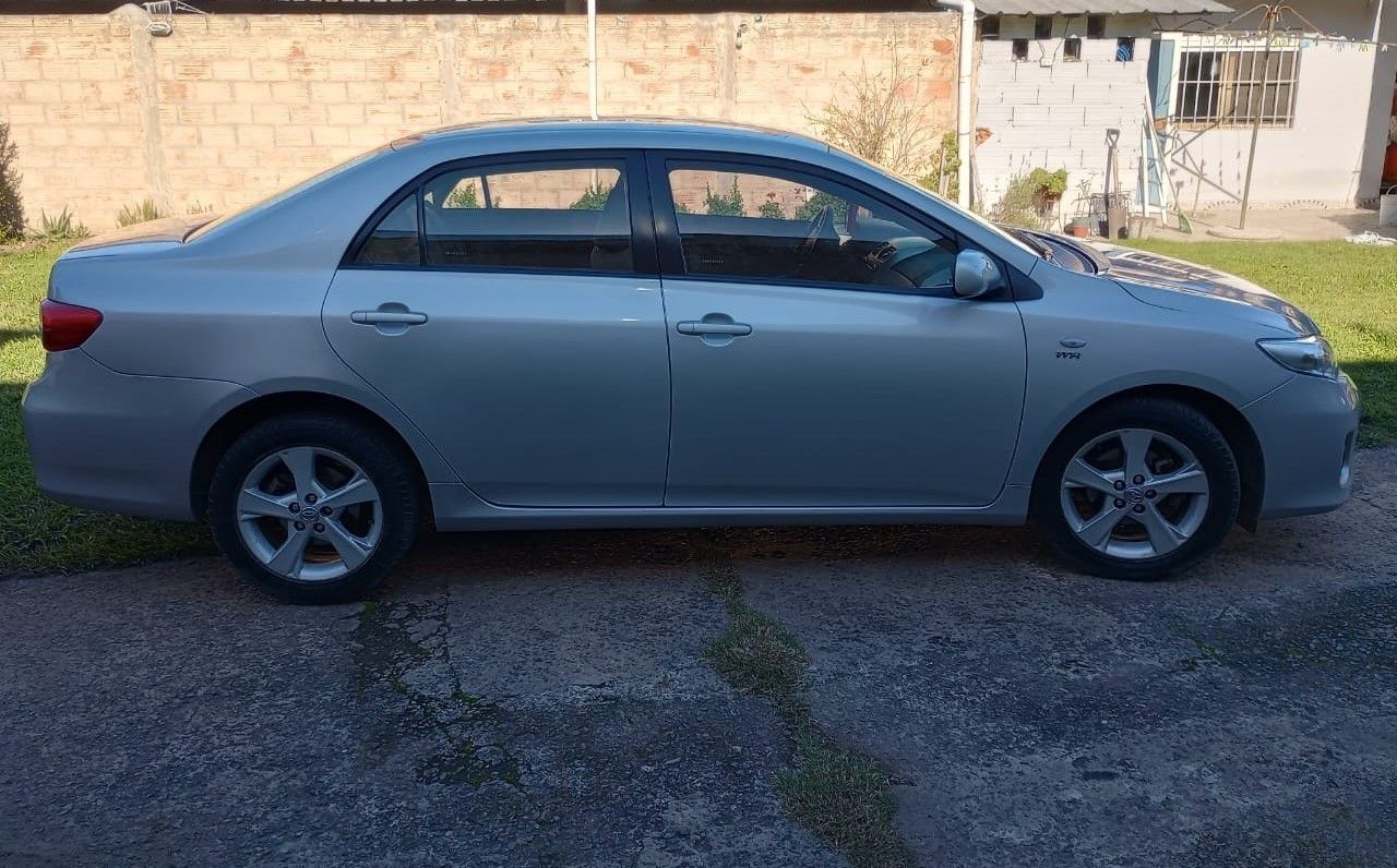 Toyota Corolla Usado en Buenos Aires, deRuedas