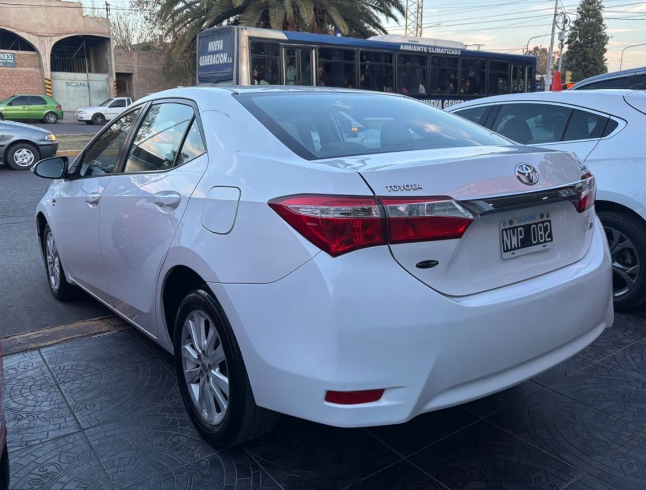 Toyota Corolla Usado en Mendoza, deRuedas