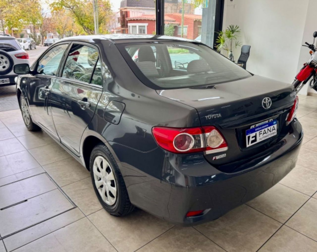 Toyota Corolla Usado Financiado en Mendoza, deRuedas