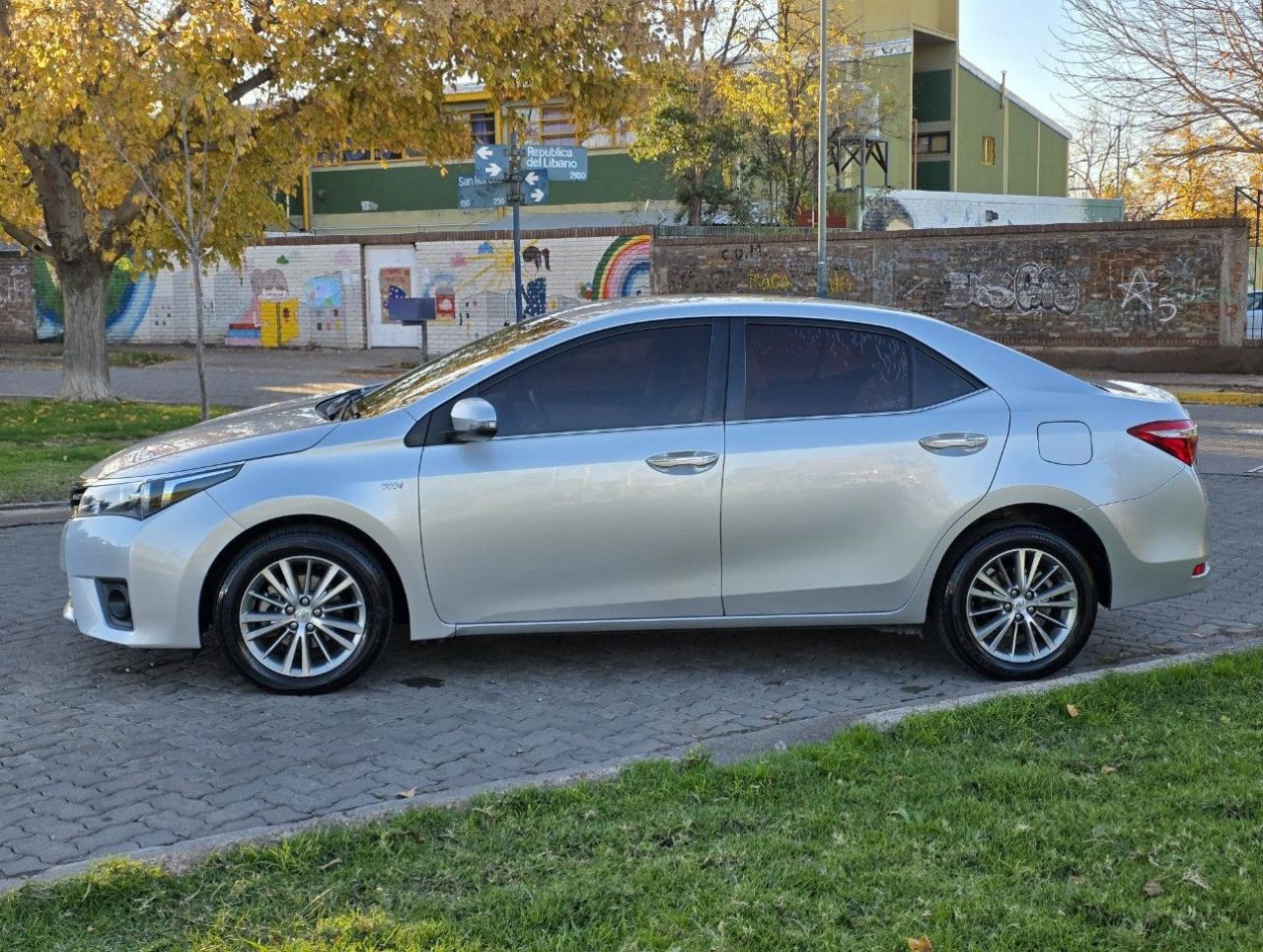 Toyota Corolla Usado en Mendoza, deRuedas