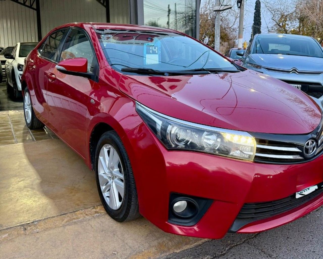 Toyota Corolla Usado Financiado en San Juan, deRuedas