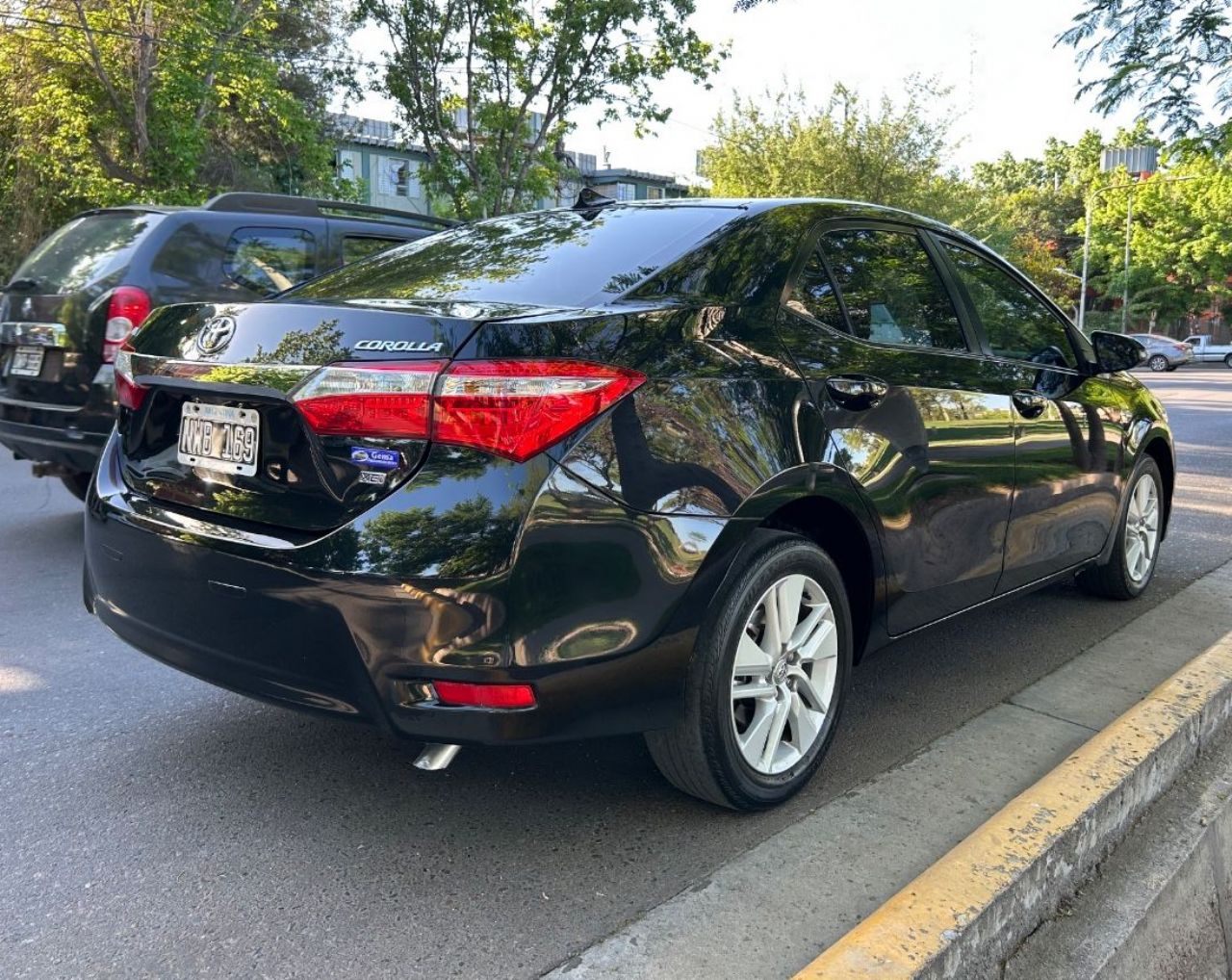 Toyota Corolla Usado Financiado en Mendoza, deRuedas