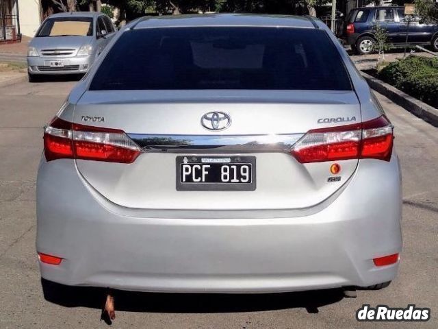 Toyota Corolla Usado en Mendoza, deRuedas