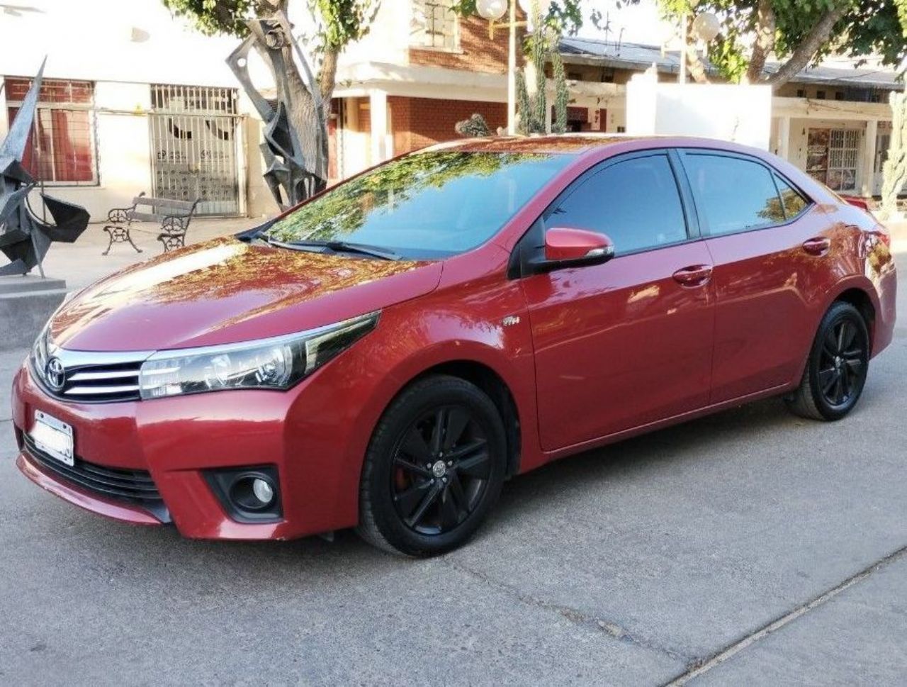 Toyota Corolla Usado en San Juan, deRuedas