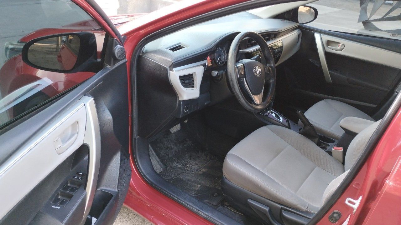 Toyota Corolla Usado en San Juan, deRuedas