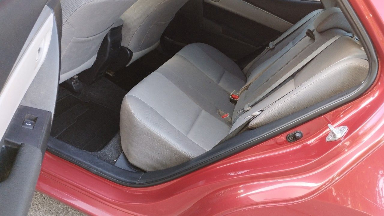 Toyota Corolla Usado en San Juan, deRuedas