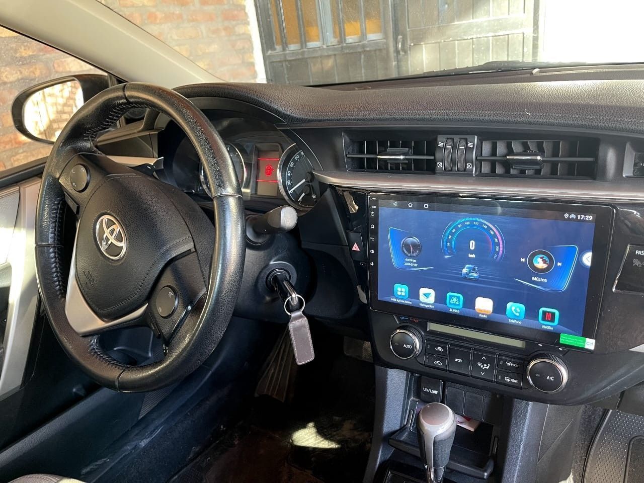 Toyota Corolla Usado en San Juan, deRuedas