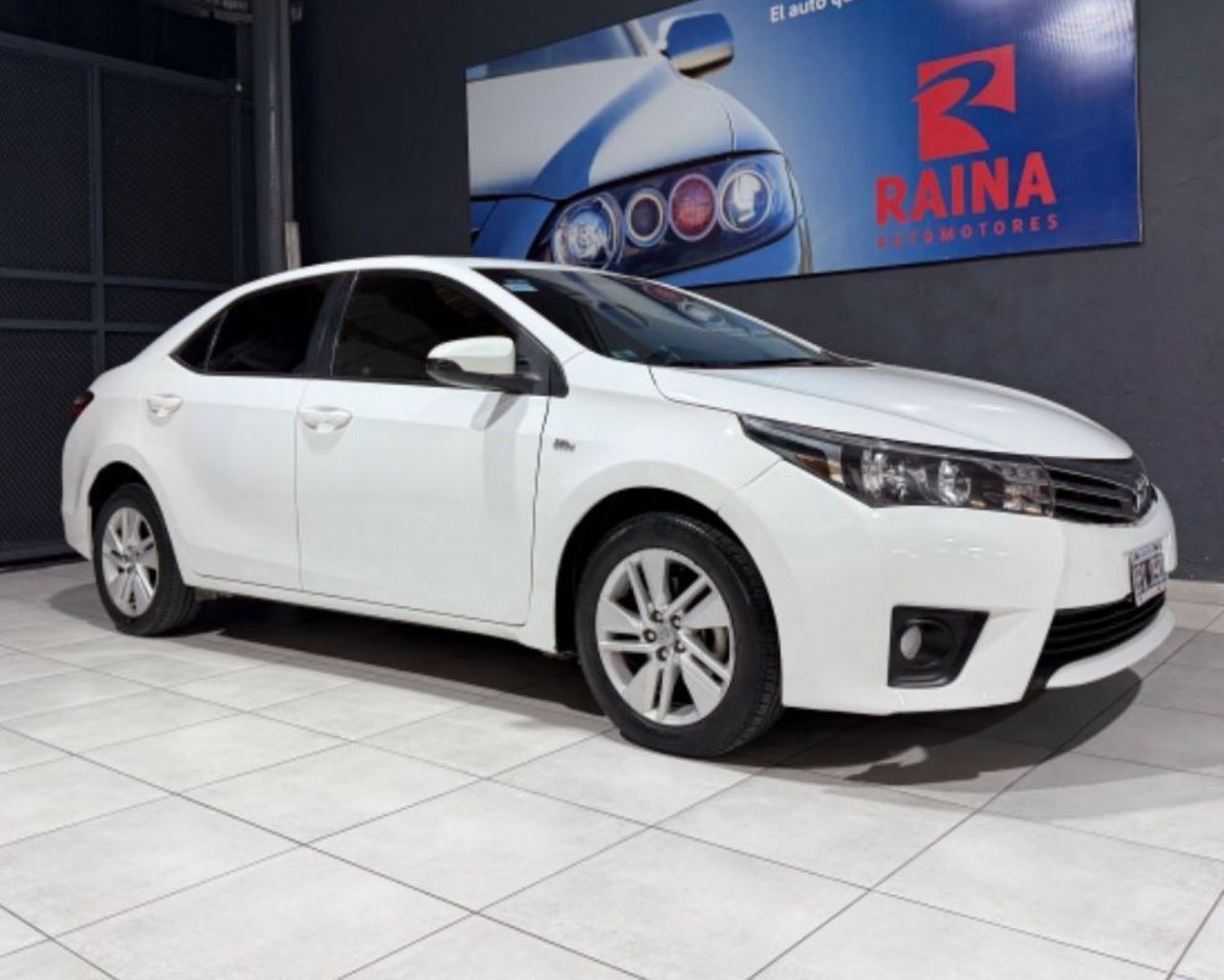 Toyota Corolla Usado Financiado en Mendoza, deRuedas