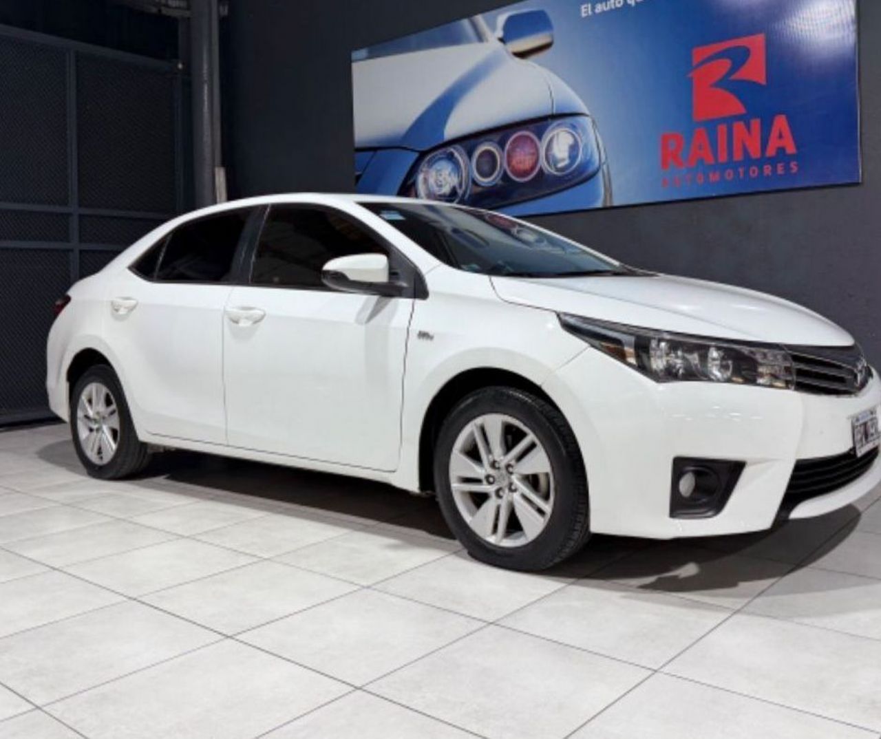 Toyota Corolla Usado Financiado en Mendoza, deRuedas