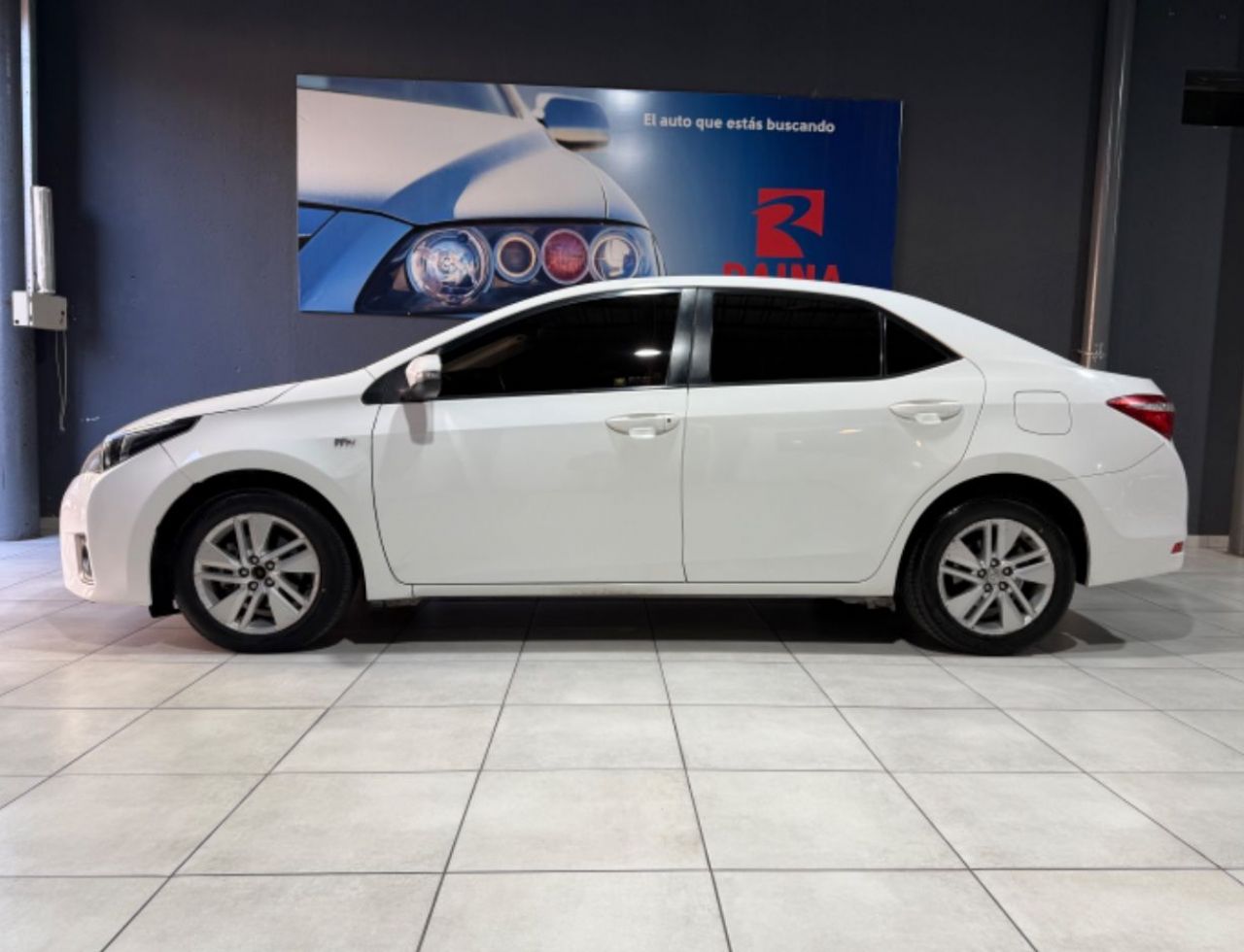 Toyota Corolla Usado Financiado en Mendoza, deRuedas
