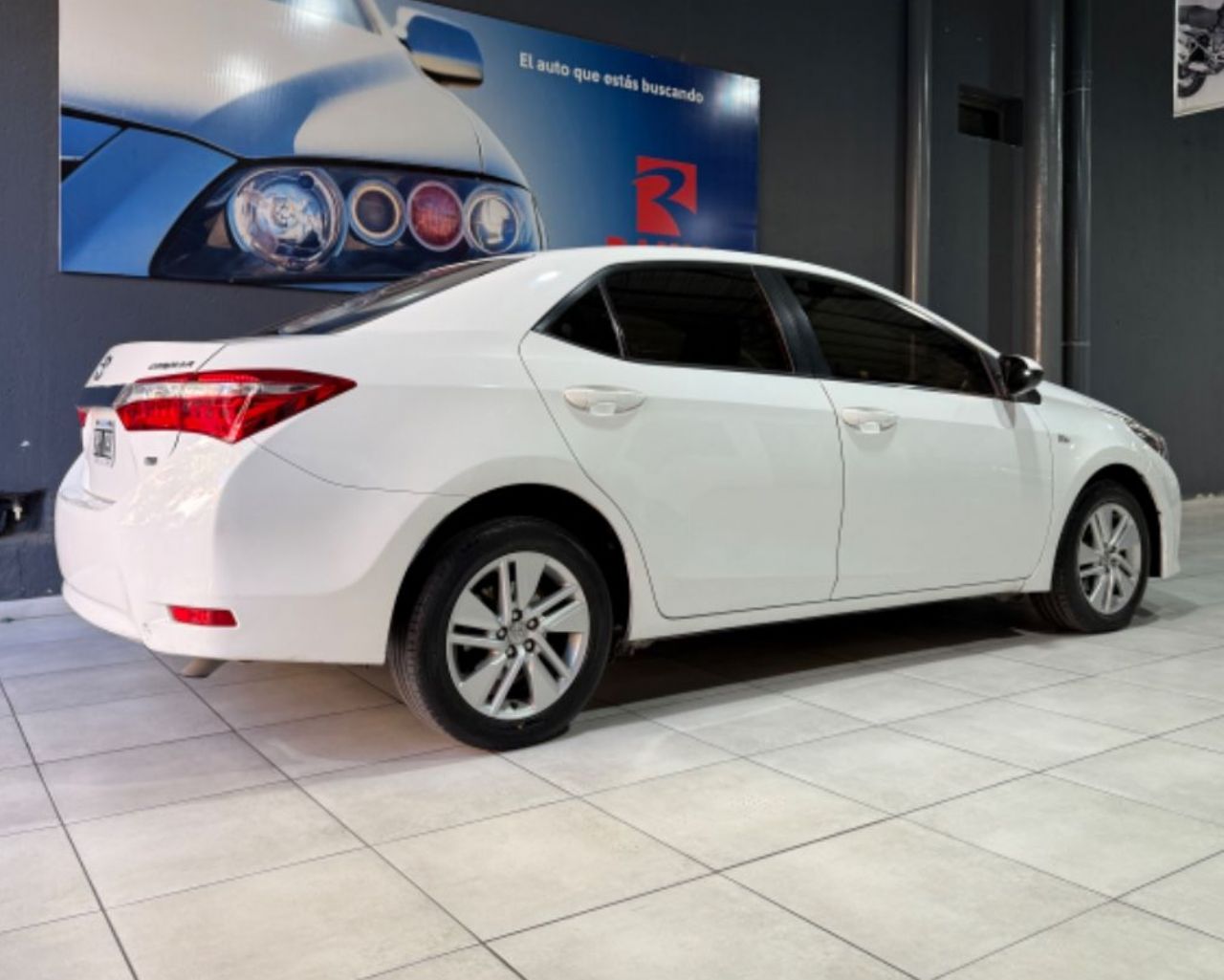 Toyota Corolla Usado Financiado en Mendoza, deRuedas