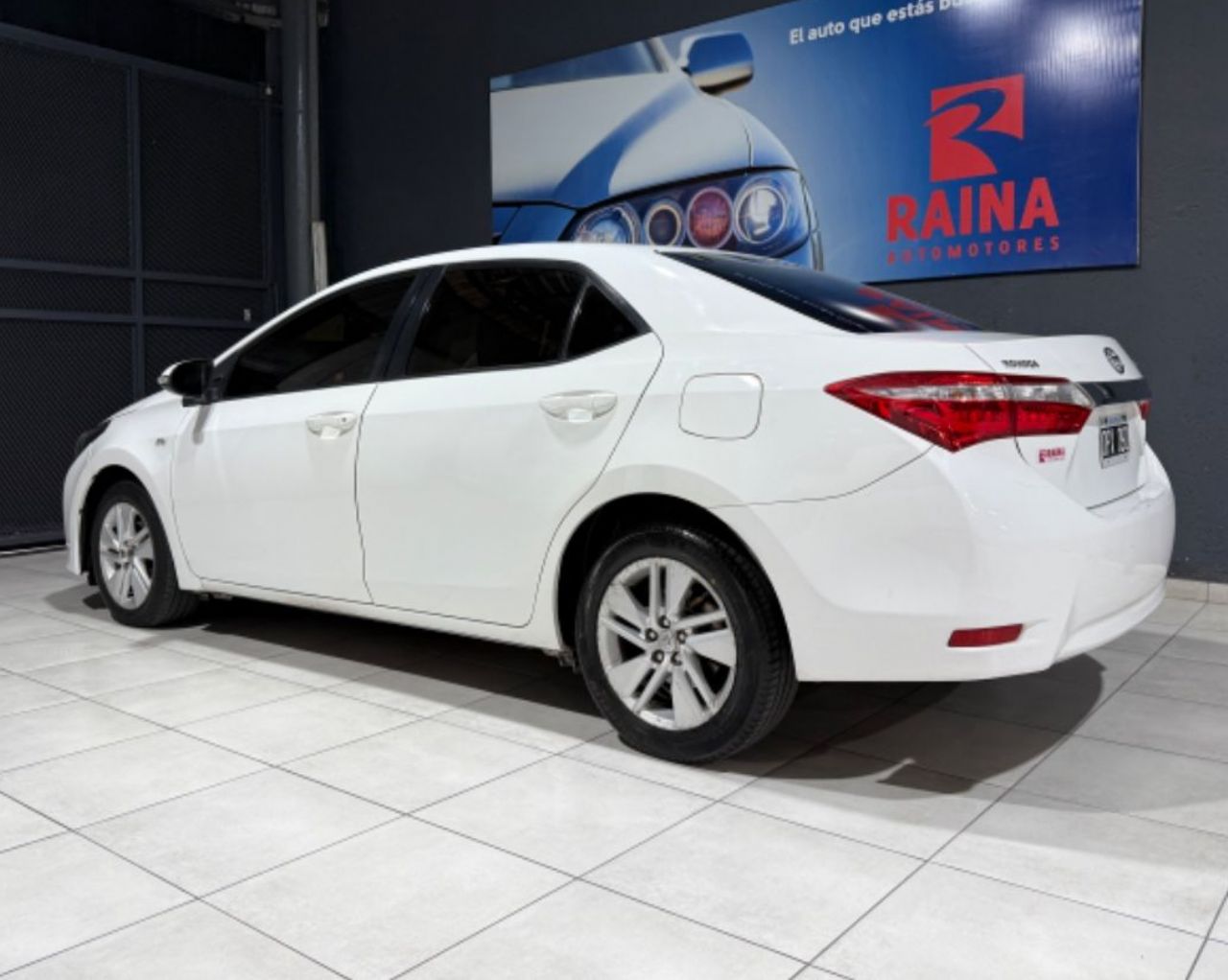Toyota Corolla Usado Financiado en Mendoza, deRuedas