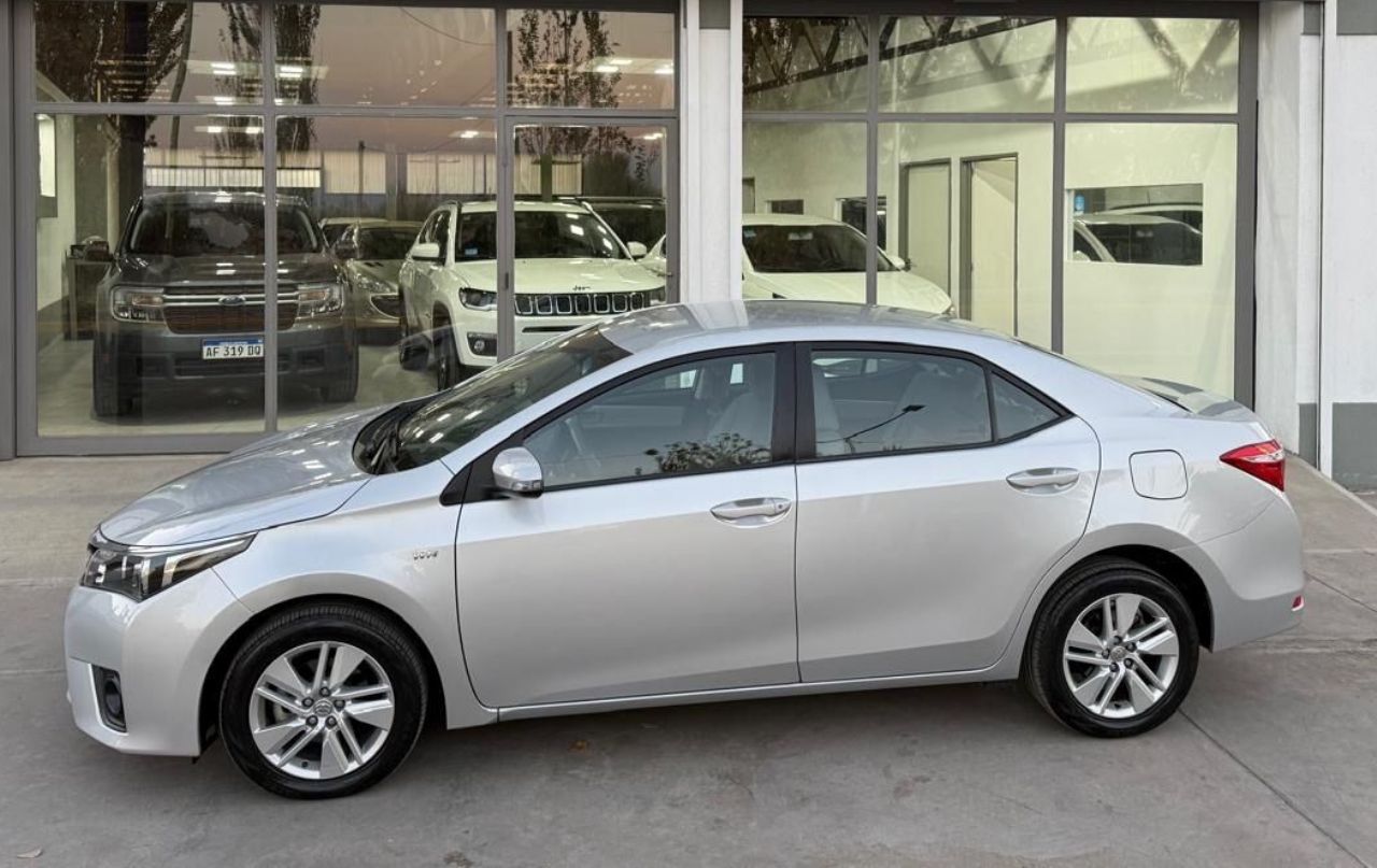 Toyota Corolla Usado en Mendoza, deRuedas