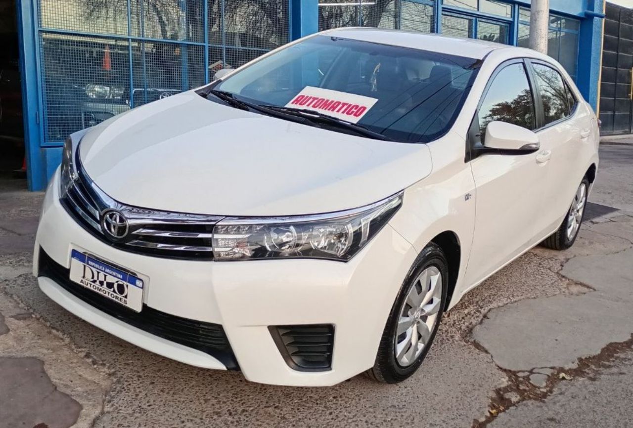 Toyota Corolla Usado Financiado en Mendoza, deRuedas