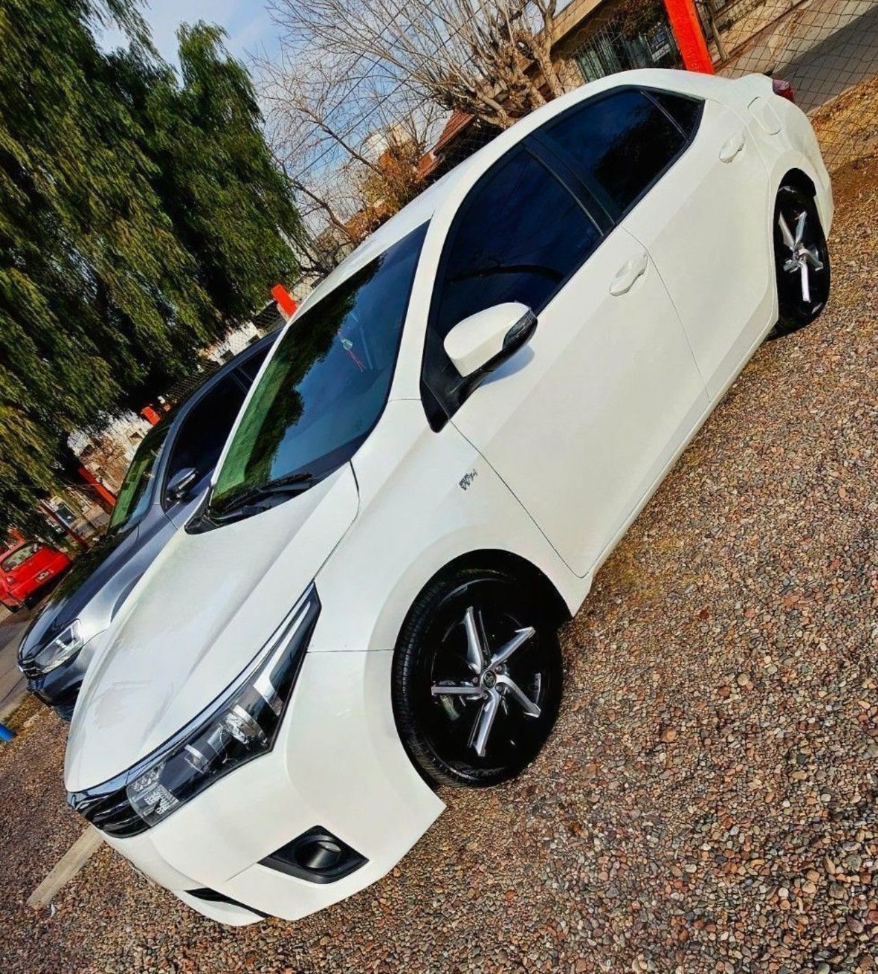 Toyota Corolla Usado en Mendoza, deRuedas