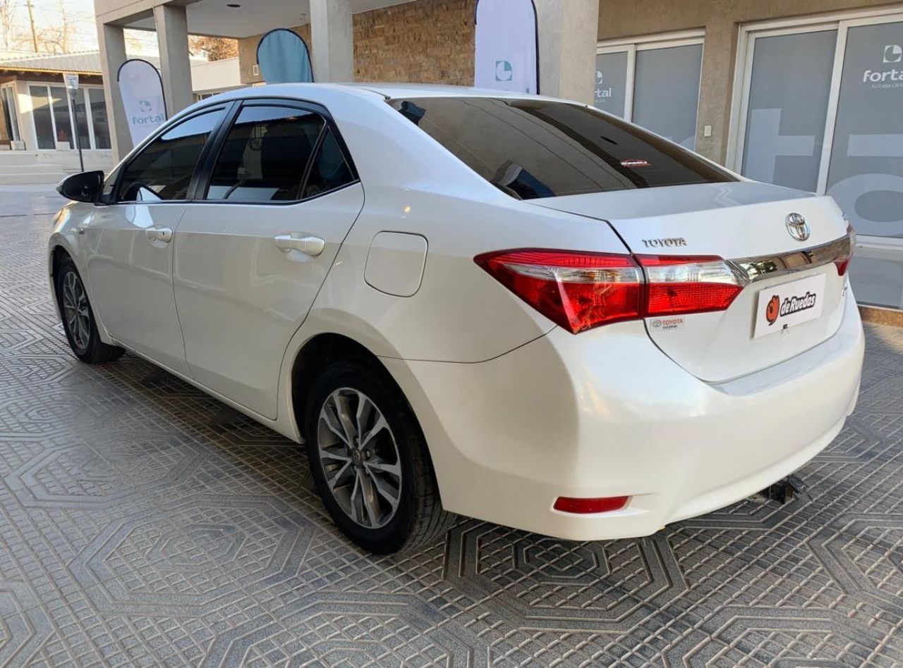Toyota Corolla Usado en Mendoza, deRuedas