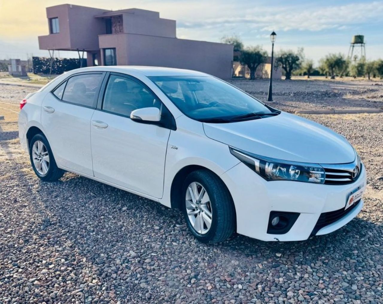 Toyota Corolla Usado en Mendoza, deRuedas