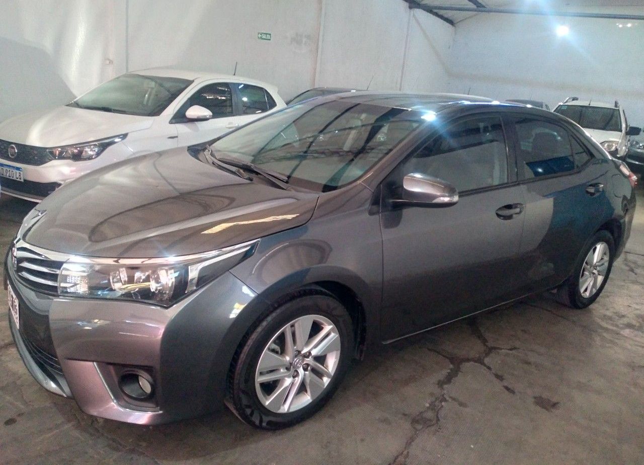 Toyota Corolla Usado Financiado en Mendoza, deRuedas