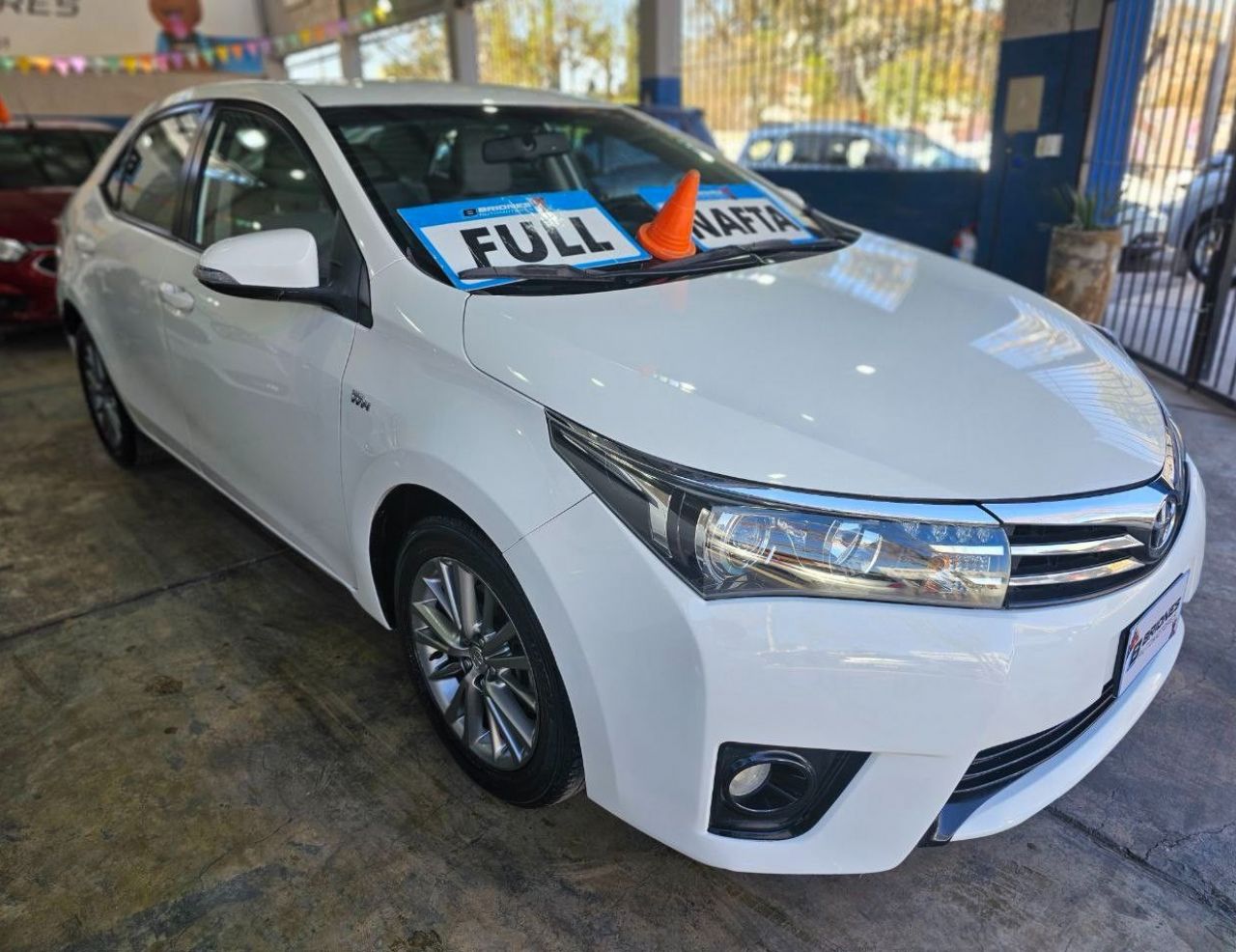 Toyota Corolla Usado en Mendoza, deRuedas