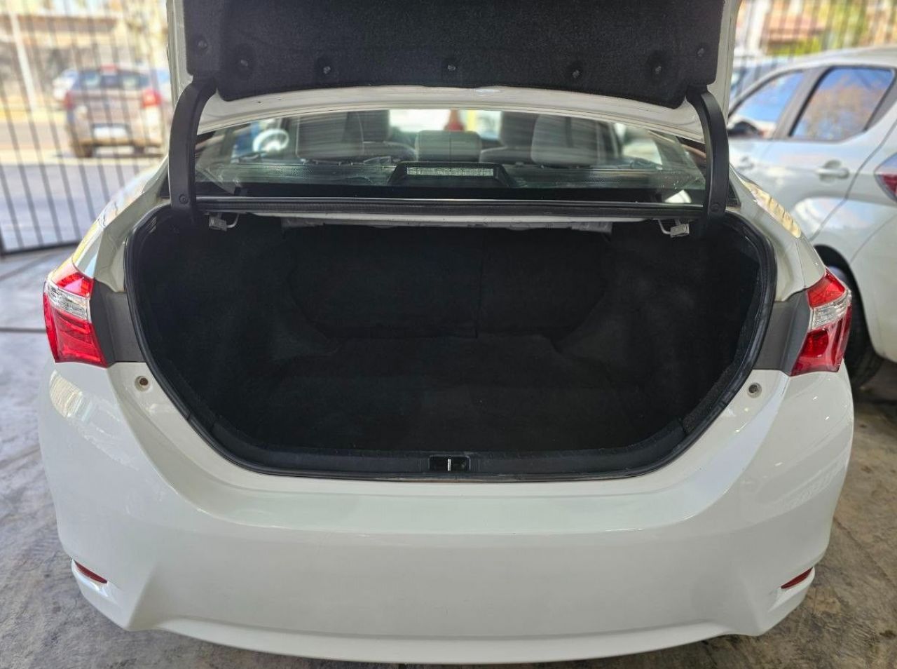 Toyota Corolla Usado en Mendoza, deRuedas