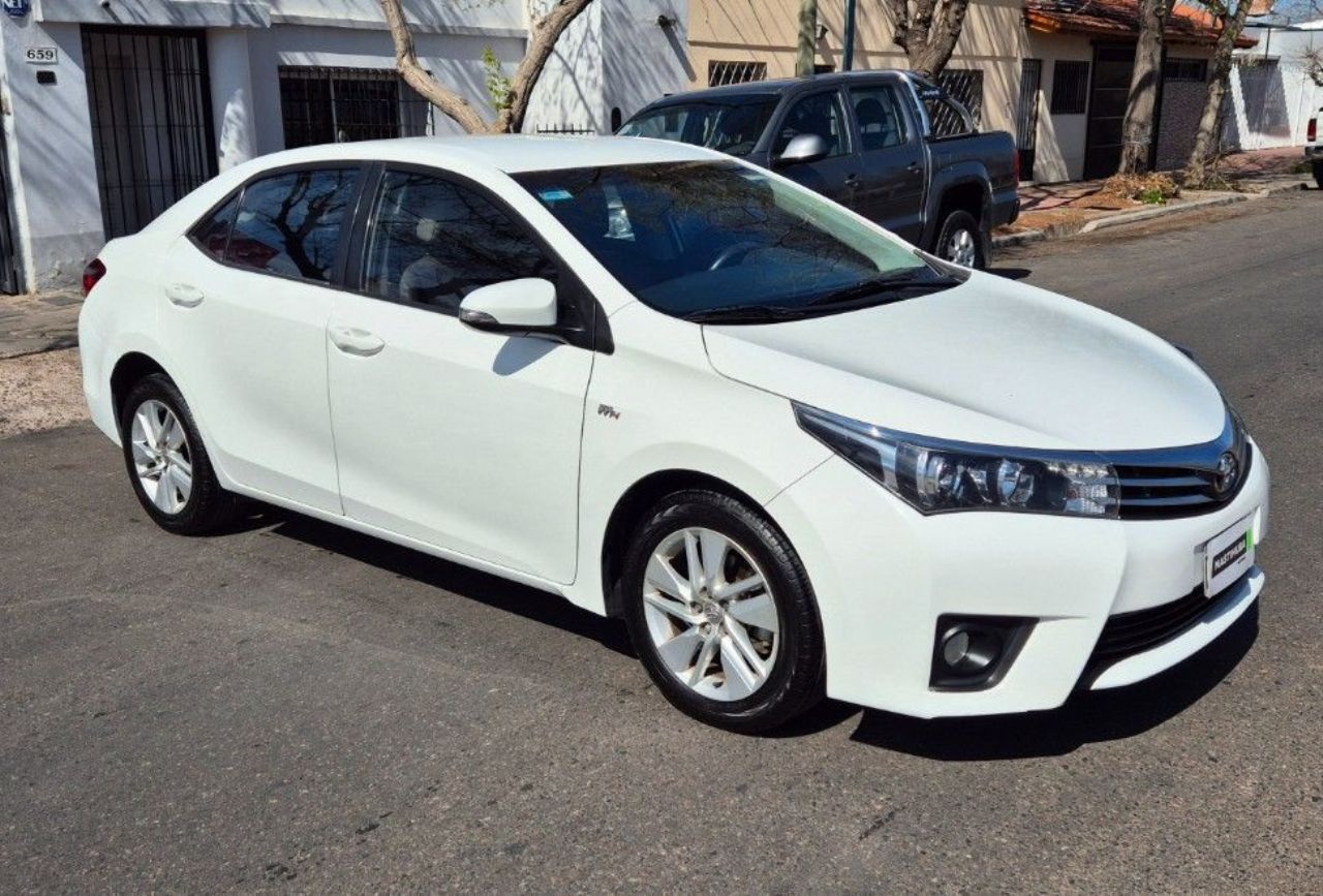 Toyota Corolla Usado en Mendoza, deRuedas