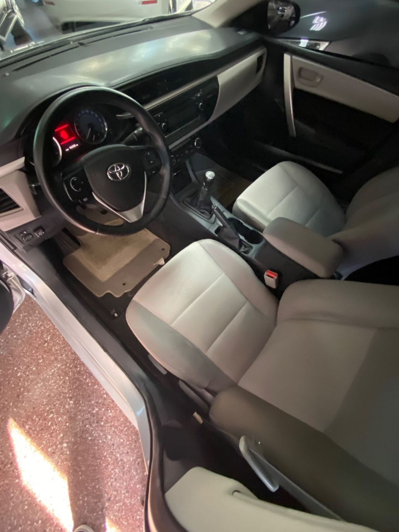 Toyota Corolla Usado Financiado en Mendoza, deRuedas