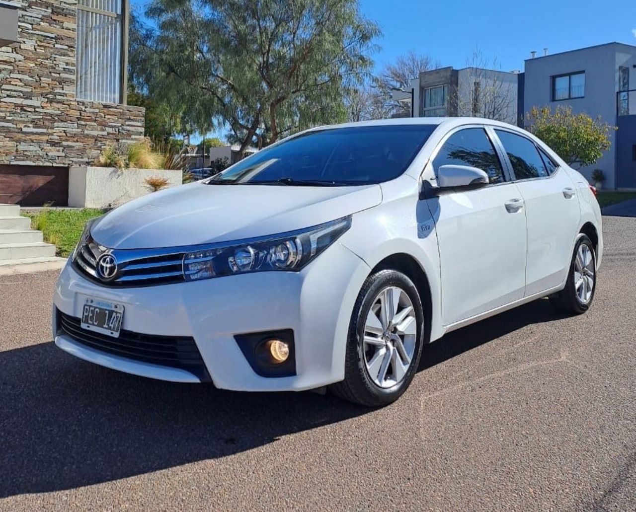 Toyota Corolla Usado Financiado en Mendoza, deRuedas