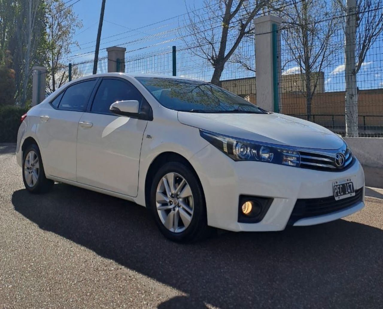 Toyota Corolla Usado Financiado en Mendoza, deRuedas