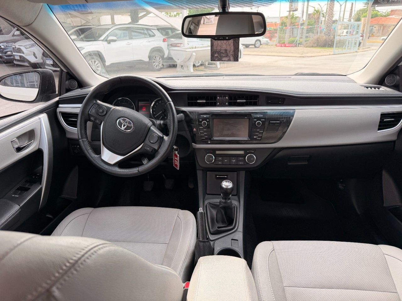 Toyota Corolla Usado en San Luis, deRuedas